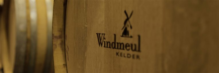 Windmeul Kelder Weinfass mit Brandzeichen