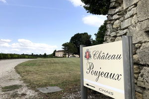 Wegweiser zum Château Poujeaux